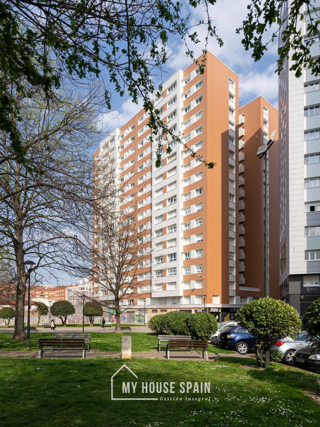 Myhousespain - Luminoso Piso Junto Al Centro Gijón Exteriör bild